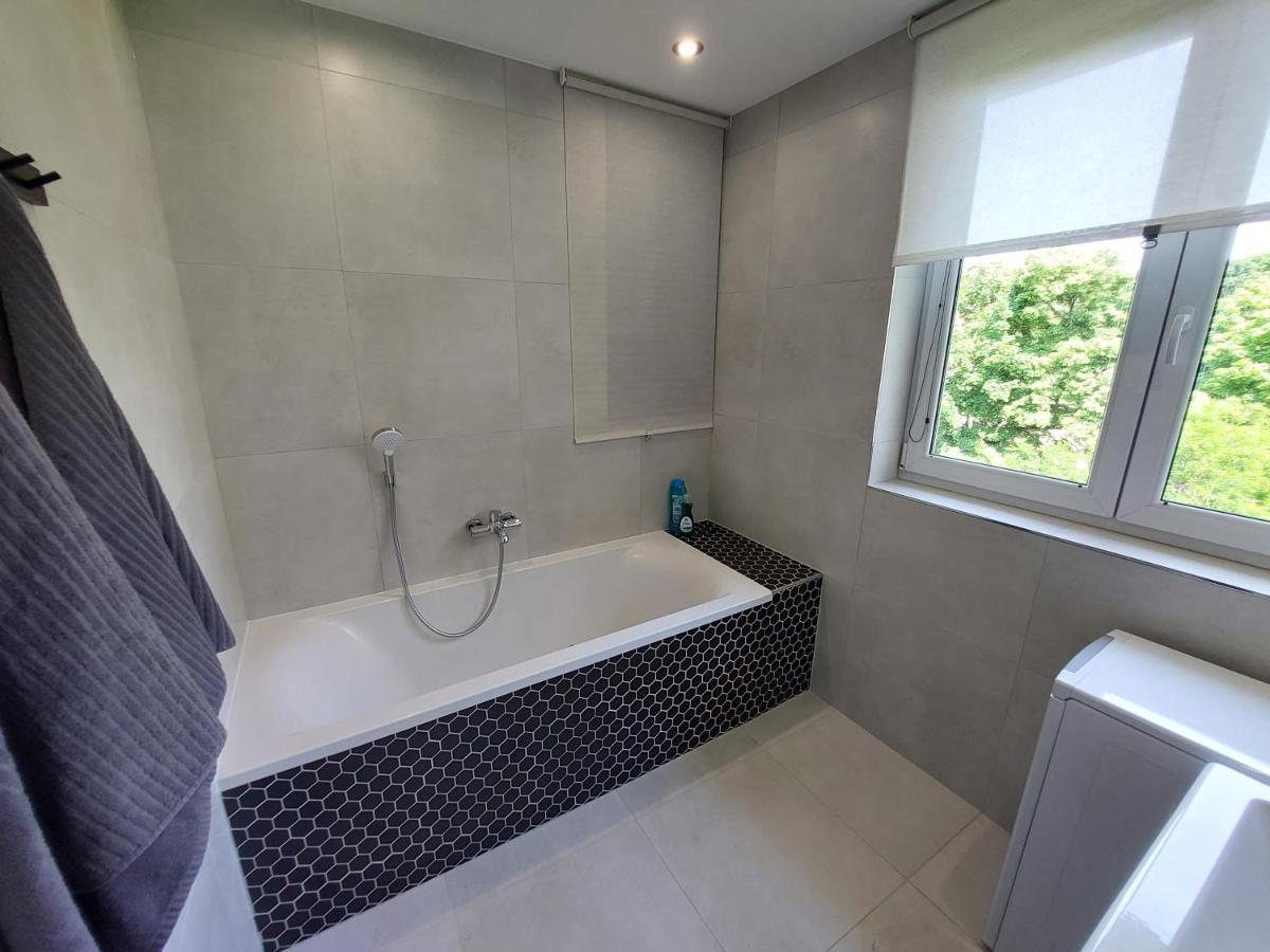Utulny Apartman V Bratislava 4 외부 사진